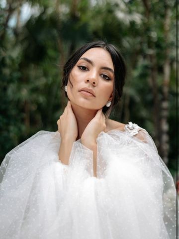 Montserrat Flores 4